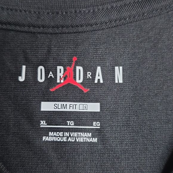 1226 NWT Jordan Women's Slim T-Shirt Black - Picture 5 of 7